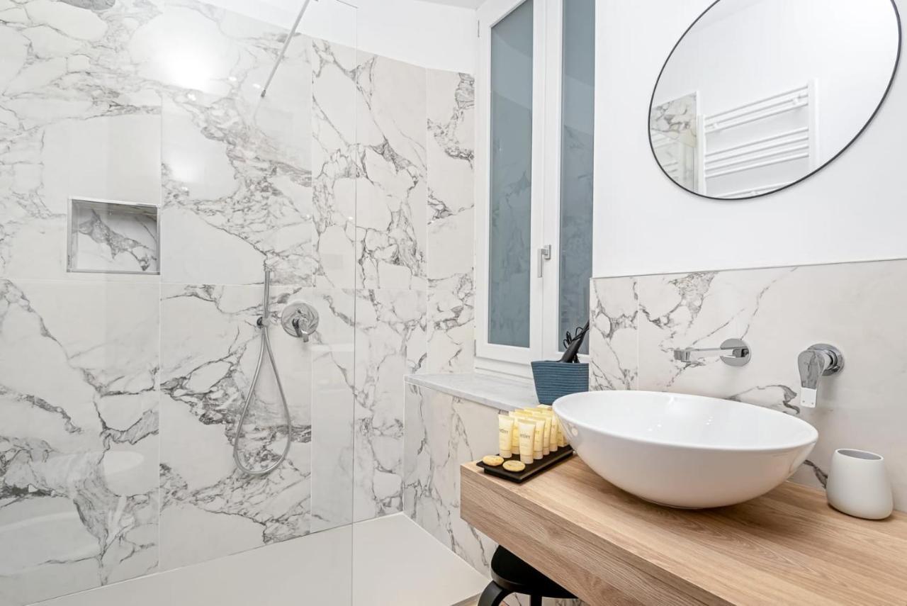 Nelli Rooms Via Biassa ลาสเปเซีย ภายนอก รูปภาพ